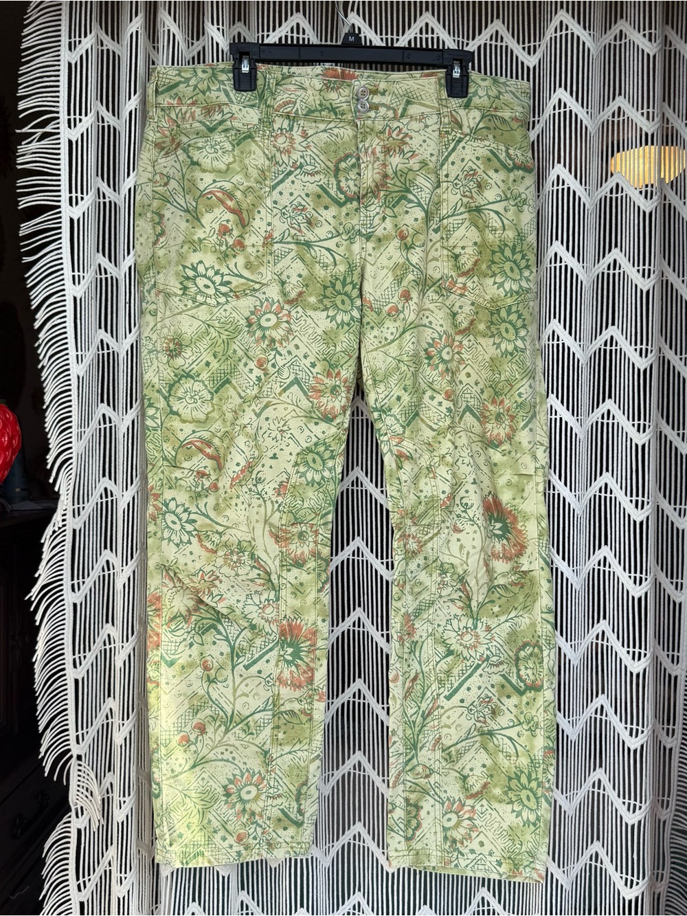 Pilcro Green Floral Straight Leg Pants